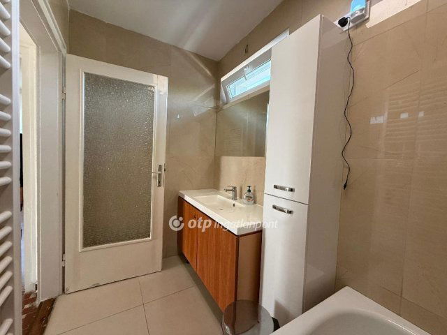 Eladó családi ház, Siófokon 147 M Ft, 5 szobás