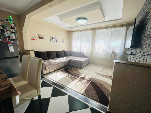 Eladó családi ház, Ajakon 59.9 M Ft, 4 szobás