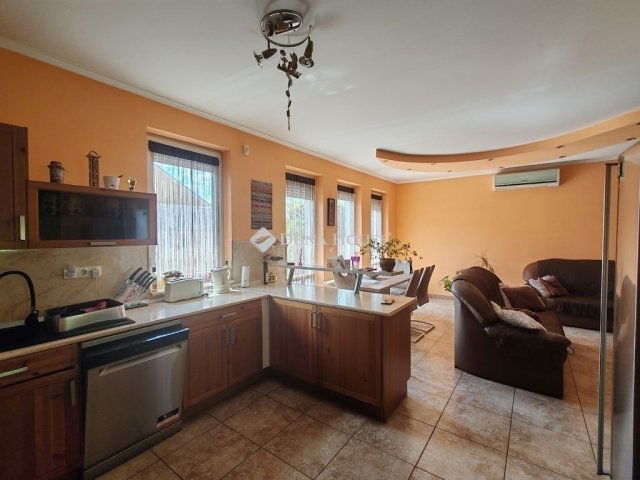 Eladó ikerház, Budapesten, XVII. kerületben 160 M Ft, 5 szobás