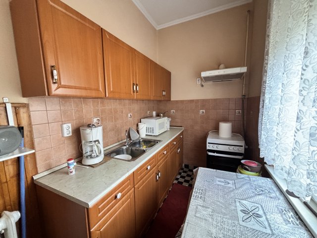 Eladó családi ház, Nádudvaron 34 M Ft, 2 szobás