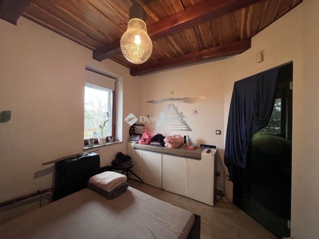 Eladó nyaraló, Kiskörén 130 M Ft, 5 szobás