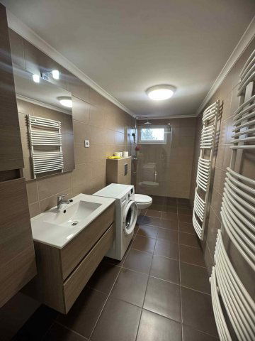 Eladó családi ház, Jánossomorján 82 M Ft, 5 szobás