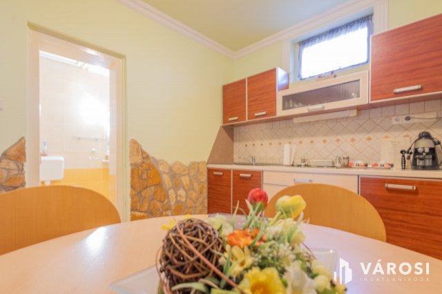 Eladó nyaraló, Gyulán 149 M Ft, 4 szobás / költözzbe.hu