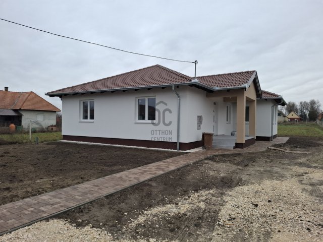Eladó családi ház, Nagykátán 95 M Ft, 3 szobás