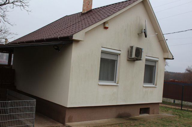 Eladó családi ház, Debrecenben 31.9 M Ft, 1 szobás