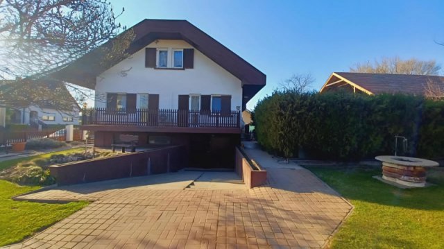 Eladó családi ház, Táborfalván 85 M Ft, 6 szobás