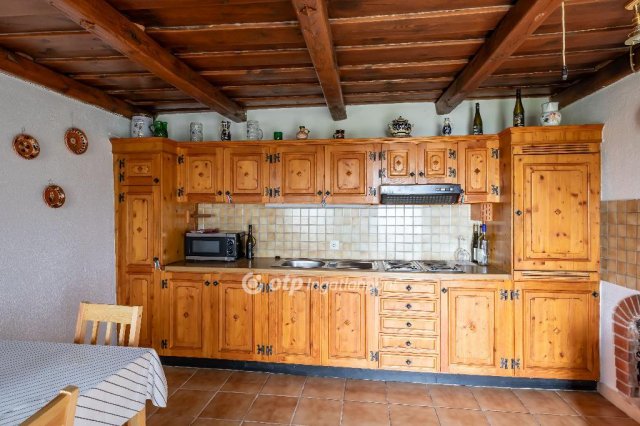 Eladó nyaraló, Badacsonytomajon 89.9 M Ft, 4 szobás