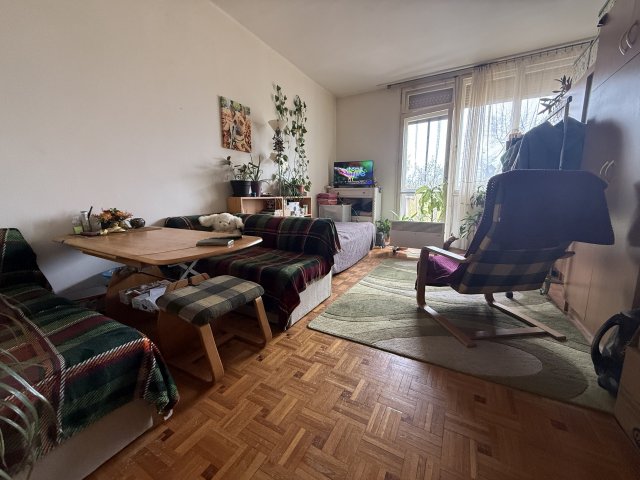 Eladó téglalakás, Veszprémben 46.9 M Ft, 2 szobás