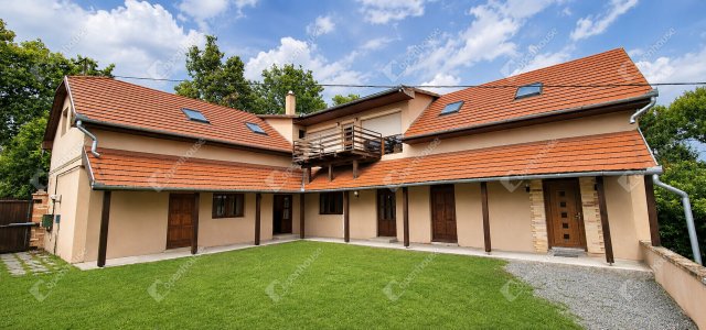 Eladó üzlethelyiség, Sárospatakon 69 M Ft, 5 szobás