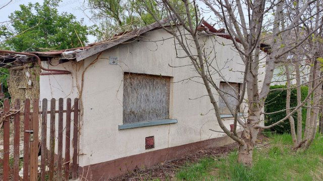 Eladó családi ház, Tiszakürtön 2.6 M Ft / költözzbe.hu