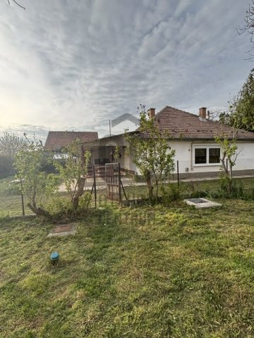 Eladó családi ház, Budapesten, XVII. kerületben 99 M Ft