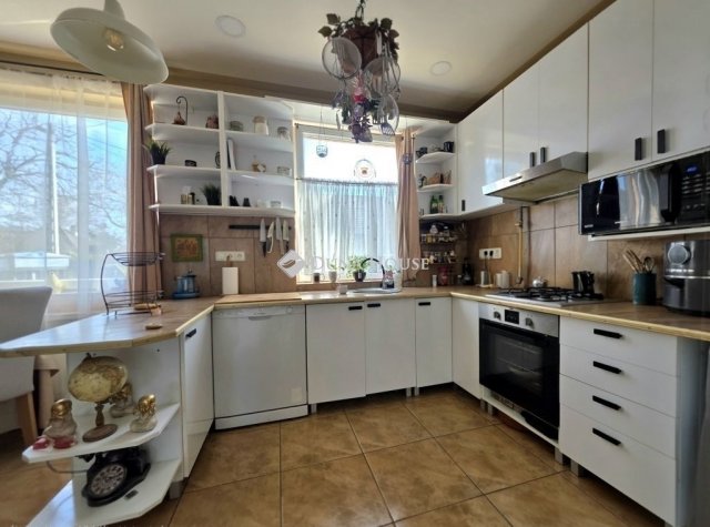 Eladó családi ház, Halásztelken 132.5 M Ft, 5 szobás