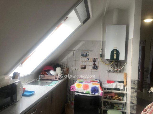Eladó téglalakás, Nyirádon 31.4 M Ft, 1+1 szobás