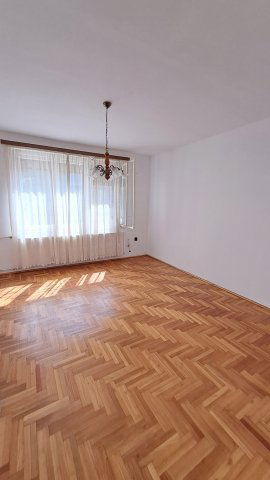 Eladó ikerház, Nyíregyházán 49.9 M Ft, 3+1 szobás