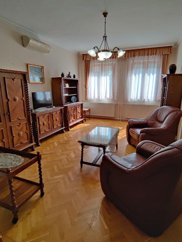 Kiadó sorház, albérlet, Debrecenben 480 E Ft / hó, 4 szobás