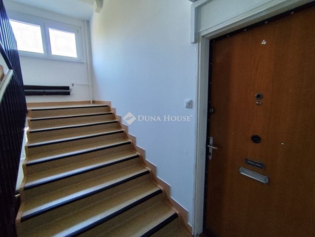 Eladó panellakás, Budapesten, XI. kerületben 79.9 M Ft, 3 szobás