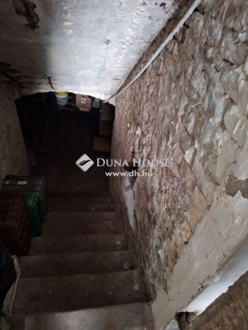 Eladó családi ház, Bicskén 19.5 M Ft, 3 szobás