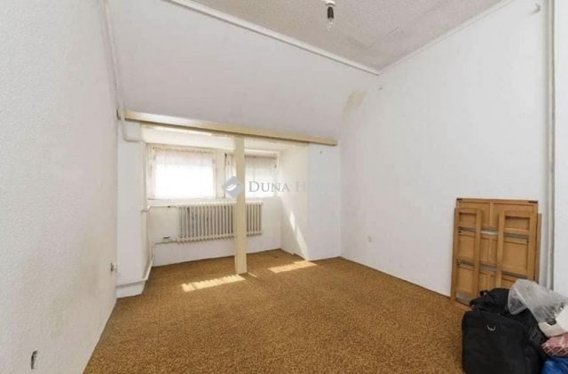 Eladó családi ház, Budapesten, XVII. kerületben 80 M Ft