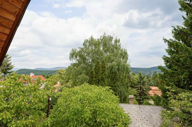 Eladó családi ház, Budapesten, II. kerületben 294.9 M Ft