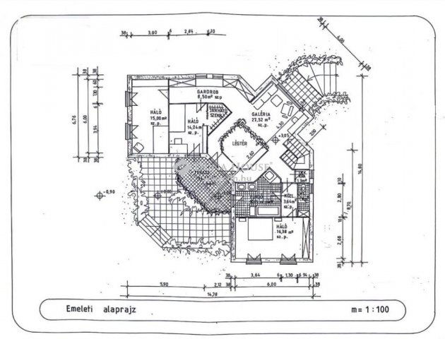 Eladó családi ház, Budapesten, III. kerületben 299.9 M Ft