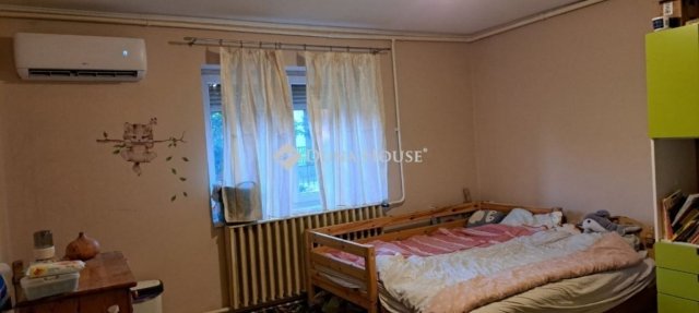 Eladó családi ház, Isaszegen 68 M Ft, 3 szobás