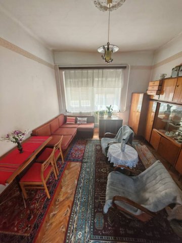 Eladó családi ház, Egerben 39.9 M Ft, 3 szobás