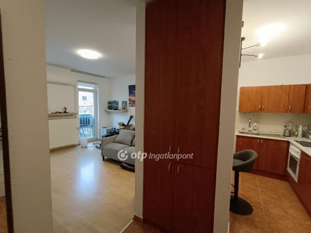 Eladó téglalakás, Budapesten, X. kerületben 72.5 M Ft, 2 szobás