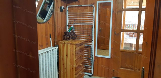 Eladó családi ház, Szolnokon 49.9 M Ft, 3+1 szobás