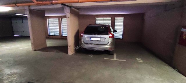 Eladó garázs, Budapesten, XIV. kerületben 5.5 M Ft