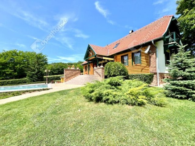 Eladó családi ház, Siófokon 430 M Ft, 6 szobás