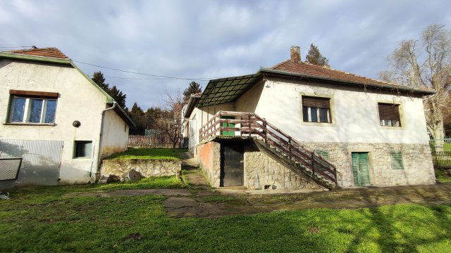 Eladó családi ház, Szekszárdon, Bercsényi utcában 52 M Ft