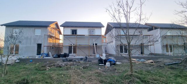 Eladó sorház, Bicskén 69.9 M Ft, 3 szobás / költözzbe.hu