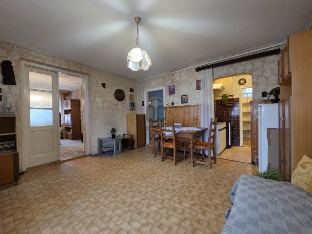 Eladó családi ház, Gyöngyösön 42.5 M Ft, 3 szobás