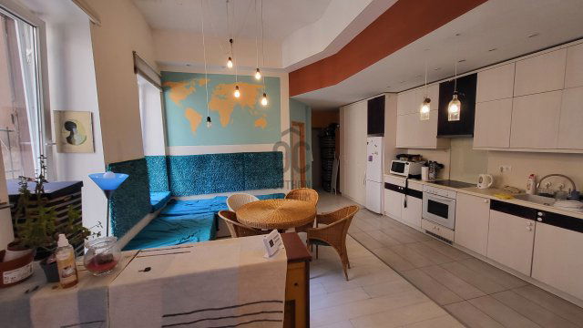 Eladó téglalakás, Budapesten, VIII. kerületben 110 M Ft