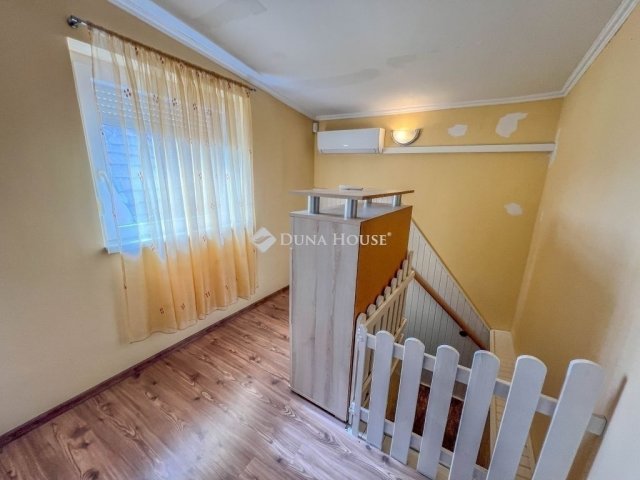 Eladó családi ház, Budapesten, XX. kerületben 99.9 M Ft