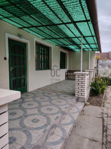 Eladó családi ház, Tolnán, Árpád utcában 44.9 M Ft, 5 szobás