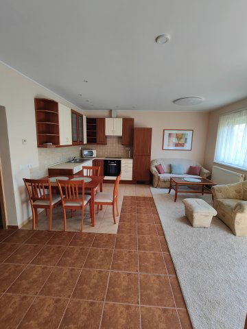 Kiadó téglalakás, albérlet, Szombathelyen 180 E Ft / hó