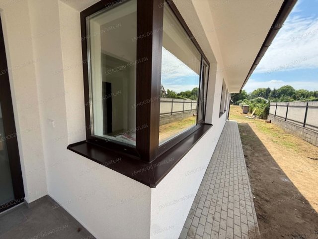 Eladó ikerház, Nyíregyházán 83.9 M Ft, 4 szobás