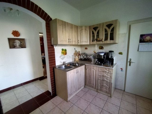 Eladó családi ház, Nagykátán 65 M Ft, 2 szobás