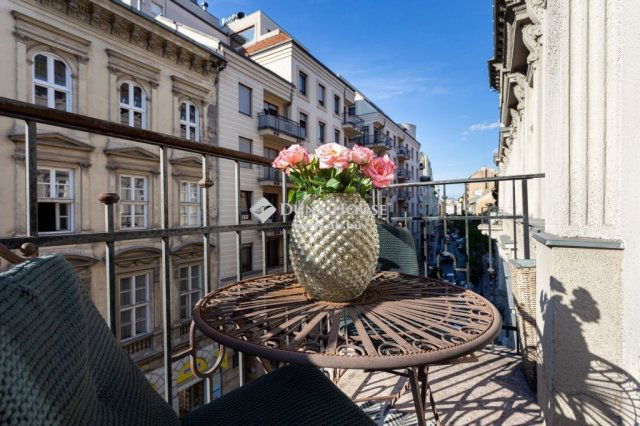 Eladó téglalakás, Budapesten, VII. kerületben 411.28 M Ft