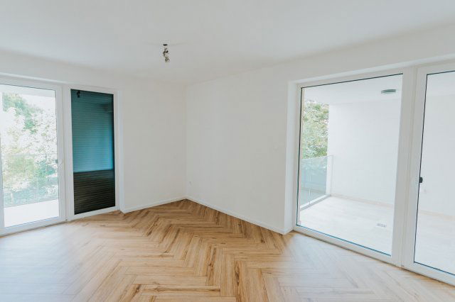 Eladó téglalakás, Szegeden 115.5 M Ft, 3 szobás