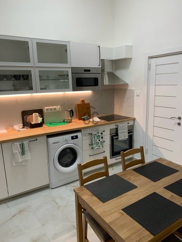 Eladó téglalakás, Budapesten, V. kerületben 43.9 M Ft, 1 szobás