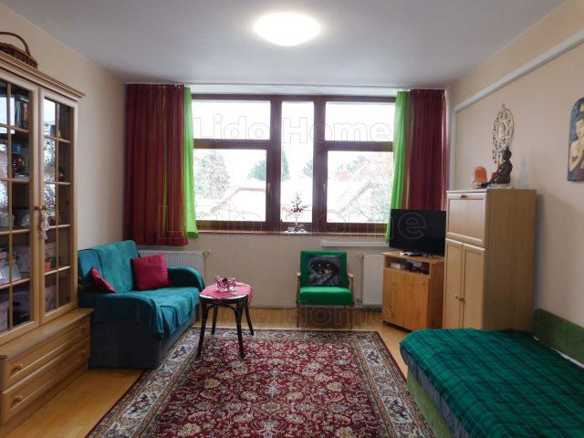 Eladó téglalakás, Hévízen 37.9 M Ft, 1 szobás