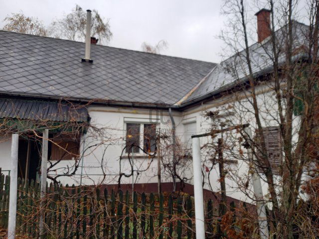 Eladó családi ház, Sükösdön 28.9 M Ft, 3 szobás