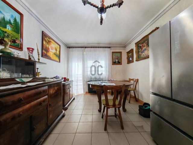 Eladó téglalakás, Székesfehérvárott 85 M Ft, 5 szobás