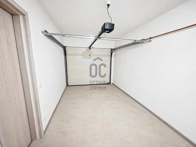 Eladó családi ház, Szigethalmon 114.9 M Ft, 5 szobás