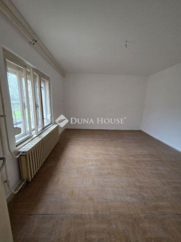 Eladó családi ház, Harkányban 37 M Ft, 4 szobás