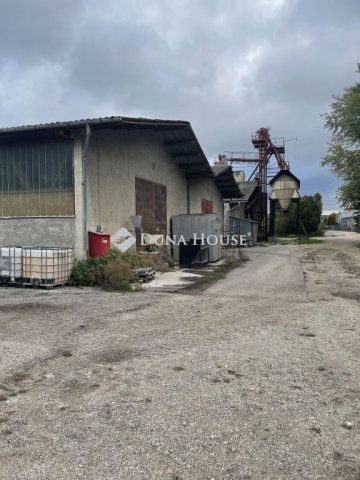 Eladó ipari ingatlan, Ajkán 239.14 M Ft / költözzbe.hu