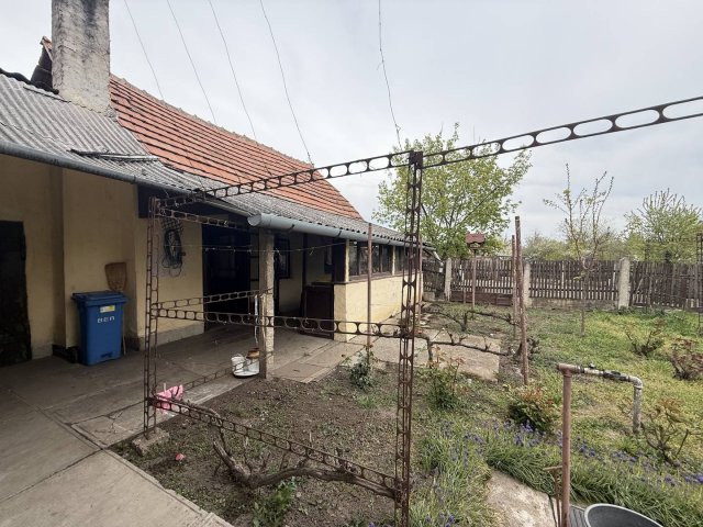 Eladó családi ház, Püspökladányban 14.5 M Ft, 2 szobás