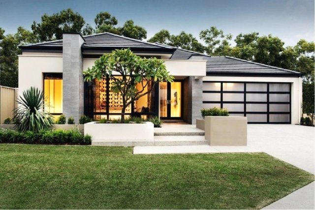 Eladó családi ház, Szigetszentmiklóson 165 M Ft, 4+1 szobás